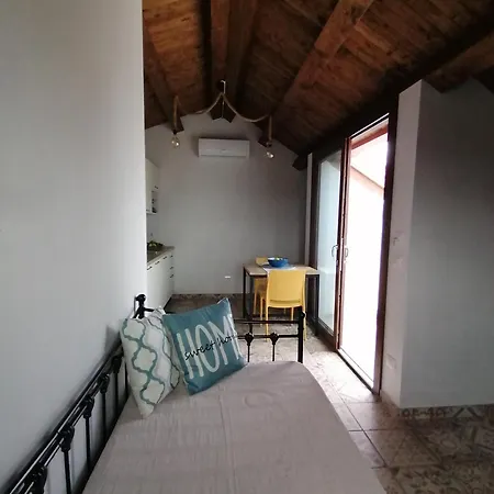 펜션 Ca' Libellula Casa 아볼라